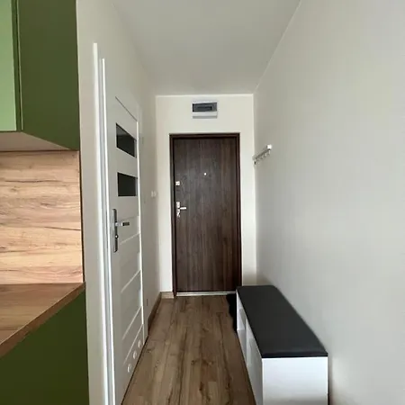 Apartment 92 Def *