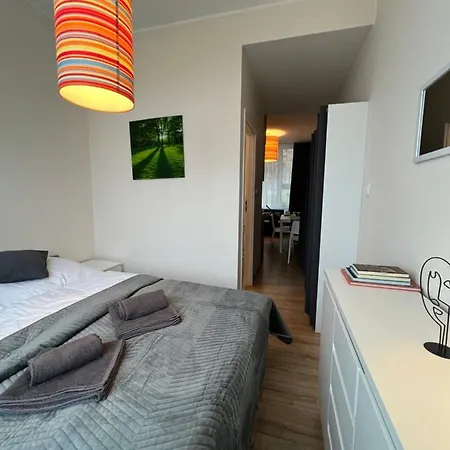 Apartment 92 Def *